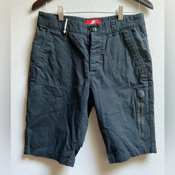 Nike cotton cargo  button fly black shorts Sz M - Picture 1 of 10